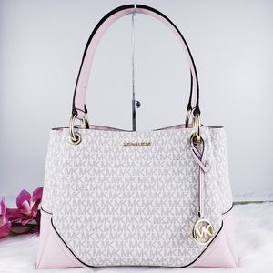 NWT Michael Kors LG Nicole shoulder tote vanilla
